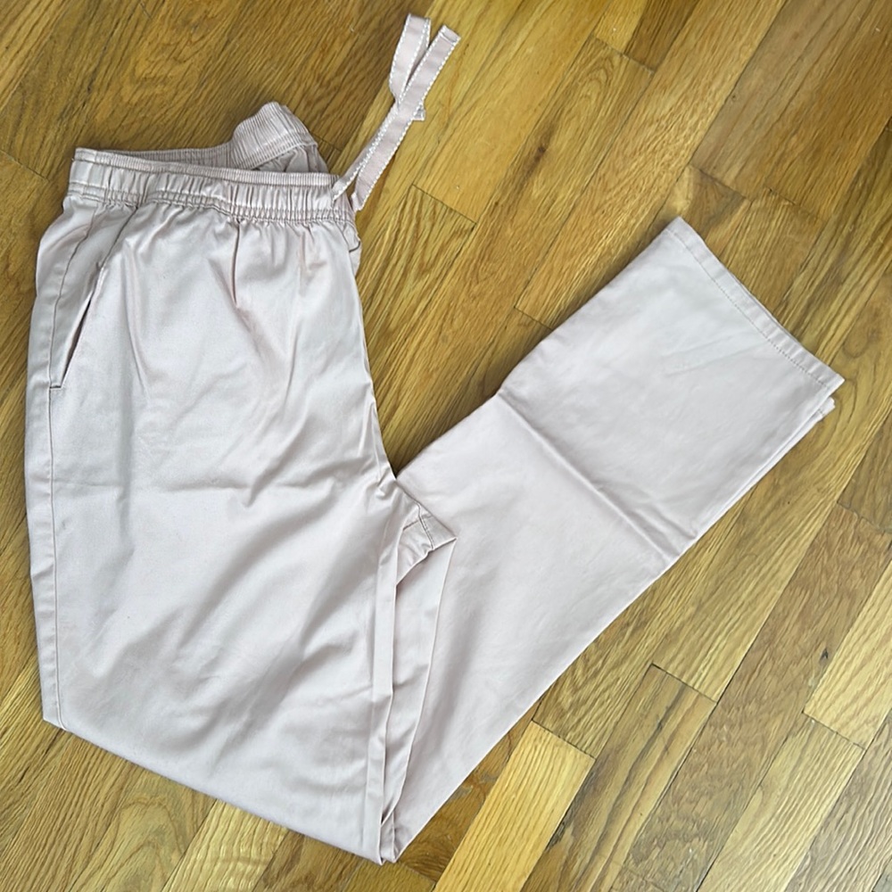 Jaanuu light pink scrub pants size medium with stretch elastic waistband